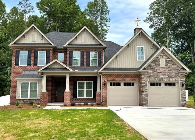 Property at 238 Vine Ridge Dr, Winston-salem, NC 27127, 4 beds, 3.5 baths