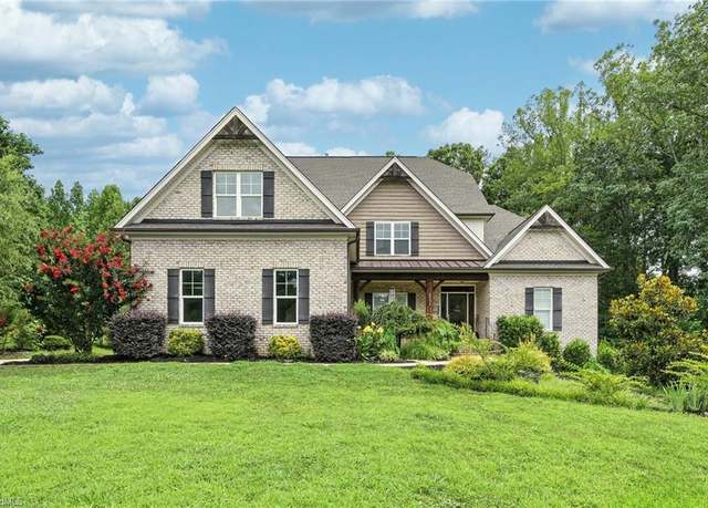 Property at 2772 Pfafftown Forest Dr, Winston-salem, NC 27106, 5 beds, 3.5 baths