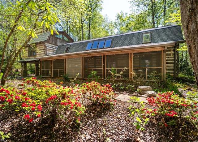 Property at 8003 Eastridge Rd, Oak Ridge, NC 27310, 3 beds, 3 baths