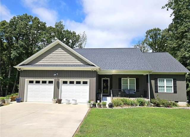 Property at 409 Winchester Dr, King, NC 27021, 3 beds, 2 baths