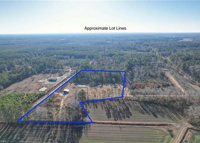 Property at 105 Bay Dr, Tabor City, NC 28463