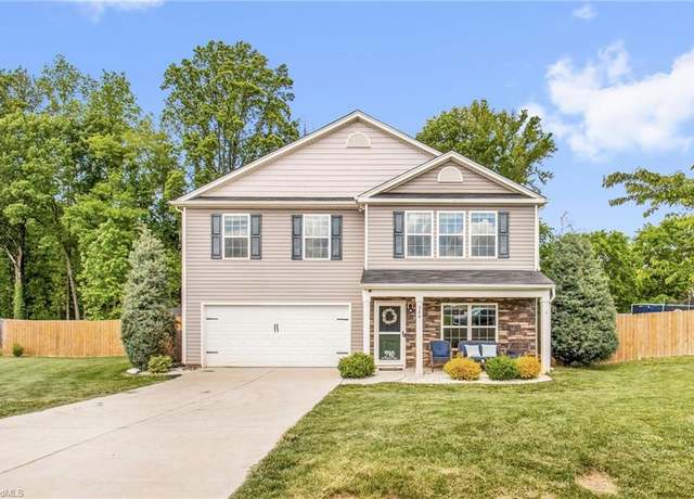 Property at 340 Mckenzie Ct, Lexington, NC 27295, 4 beds, 2.5 baths