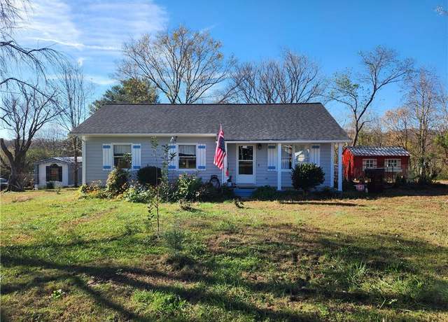 Property at 284 Jennings Rd, Mulberry, NC 28659, 3 beds, 2 baths