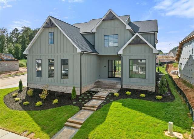 Property at 1341 Maple Chase Ln, Winston-salem, NC 27106, 4 beds, 4.5 baths