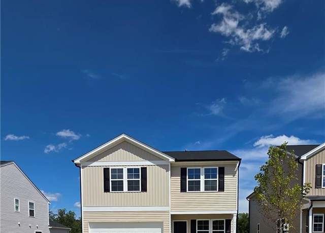 Property at 5061 Fallmeade Rd, Kernersville, NC 27284, 4 beds, 3 baths