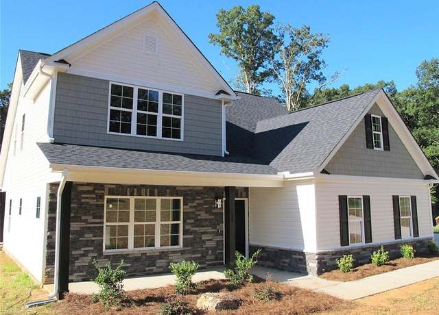 Property at 412 Bethesda Rd, Lexington, NC 27295, 3 beds, 3.5 baths