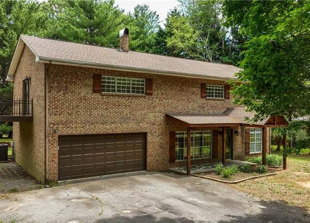 Property at 4719 Abbotts Creek Church Rd, Kernersville, NC 27284, 2 beds, 2 baths