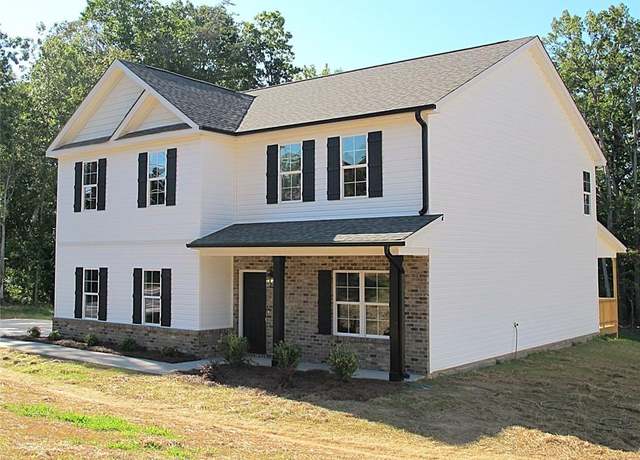 Property at 446 Bethesda Rd, Lexington, NC 27295, 3 beds, 3 baths