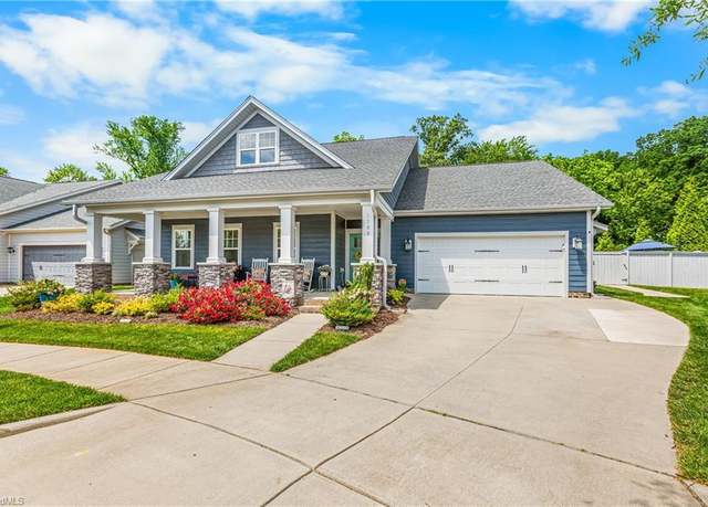 Property at 1792 Paxton Ln, Kernersville, NC 27284, 4 beds, 3.5 baths