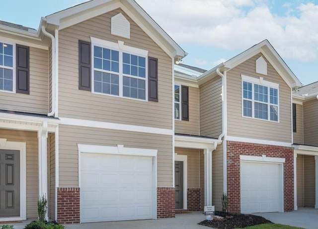 Property at 5504 Avery Dr, Trinity, NC 27370, 3 beds, 2.5 baths