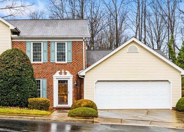 Property at 806 Windermere Ct, Asheboro, NC 27203, 3 beds, 2.5 baths