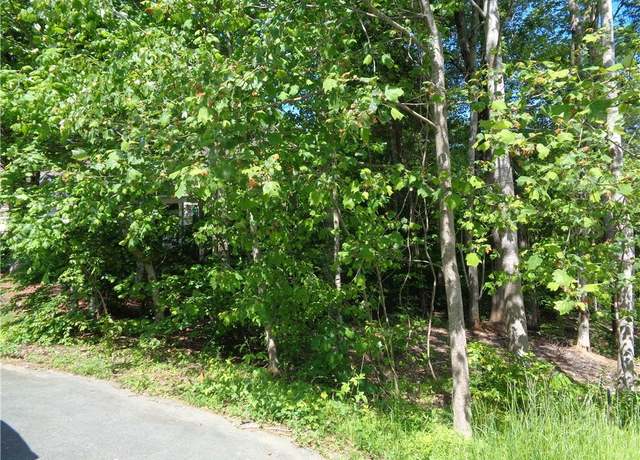 Property at 5007 Sheffield Place Dr, Kernersville, NC 27284