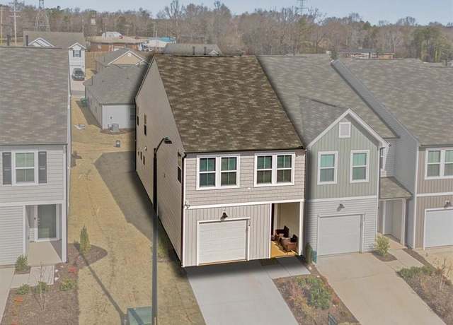 Property at 934 Falls Grove Trl, High Point, NC 27265, 3 beds, 2.5 baths