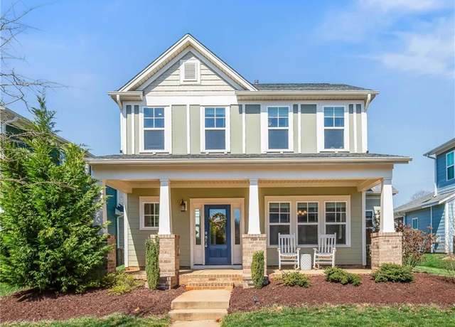 Property at 1776 Eastover Dr, Kernersville, NC 27284, 3 beds, 2.5 baths