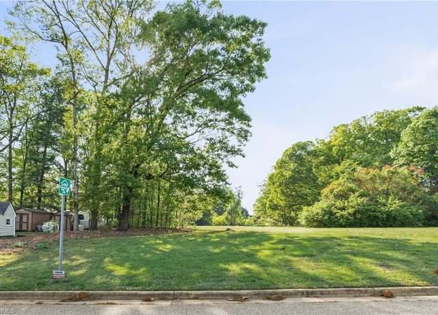 Property at 2802 Merryweather Rd, Greensboro, NC 27407