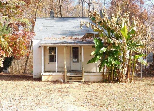 Property at 7412 Friendship Church Rd, Browns Summit, NC 27214, 2 beds, 1 bath