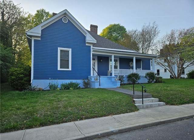 Property at 322 W Church St, Mount Airy, NC 27030, 3 beds, 2 baths