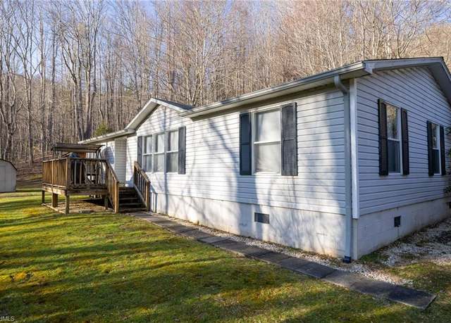 Property at 404 W Calhoun Rd, Lansing, NC 28643, 3 beds, 2 baths