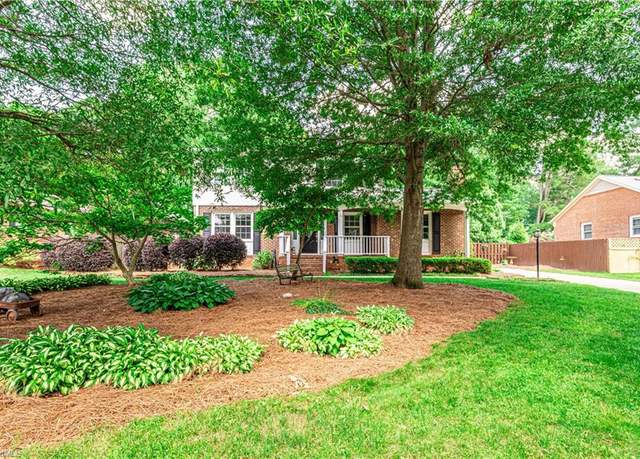 Property at 2014 Medhurst Dr, Greensboro, NC 27410, 3 beds, 2.5 baths