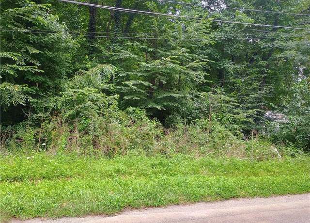 Property at 3808 Chicory Ln, Greensboro, NC 27405
