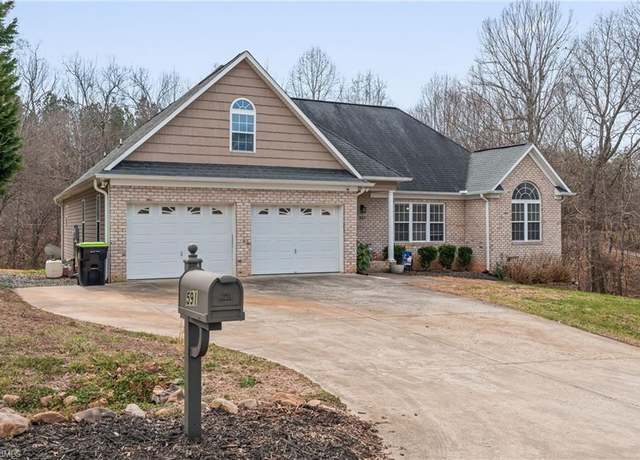 Property at 591 Morning Side Dr, Winston-salem, NC 27107, 3 beds, 3 baths