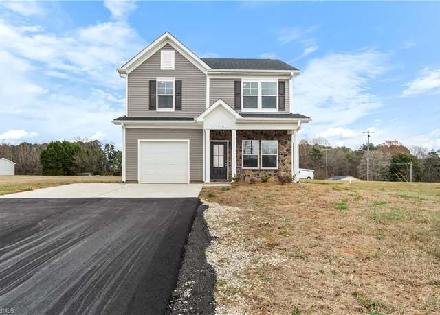 Property at 138 Finch Dr, Lexington, NC 27292, 3 beds, 2.5 baths