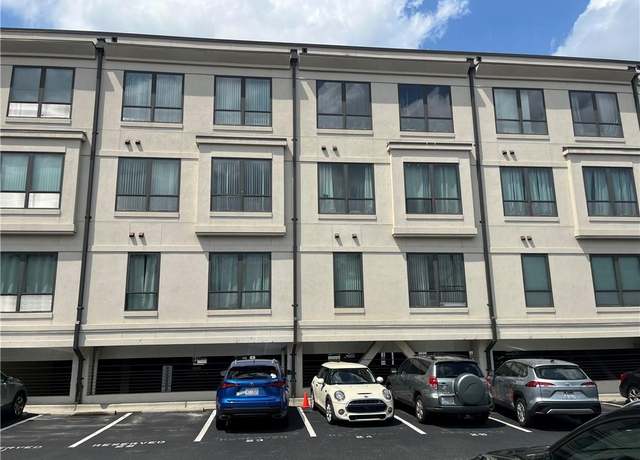 Property at 411 Washington St W #209, Greensboro, NC 27401, 2 beds, 1 bath