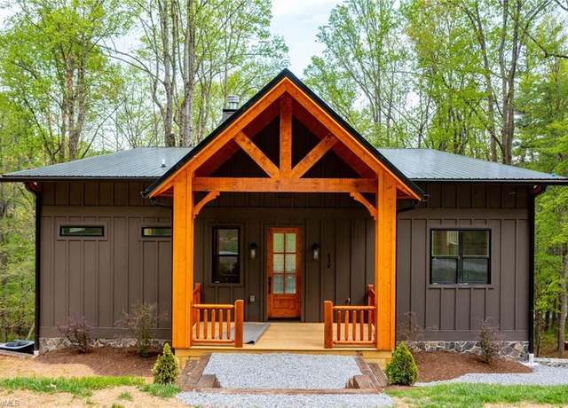 Property at 438 Rocky Creek Rd, Piney Creek, NC 28663, 3 beds, 2.5 baths