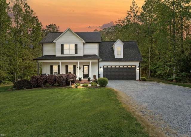 Property at 2550 Stutts Rd, Asheboro, NC 27205, 3 beds, 2.5 baths