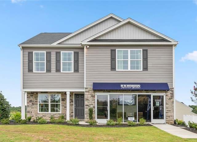 Property at 818 Merriweather Dr, King, NC 27021, 3 beds, 2.5 baths
