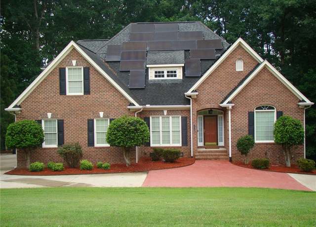 Property at 2429 Hickory Forest Dr, Asheboro, NC 27203, 4 beds, 3.5 baths