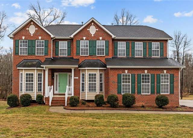 Property at 8407 Chartwell Dr, Oak Ridge, NC 27310, 4 beds, 3.5 baths
