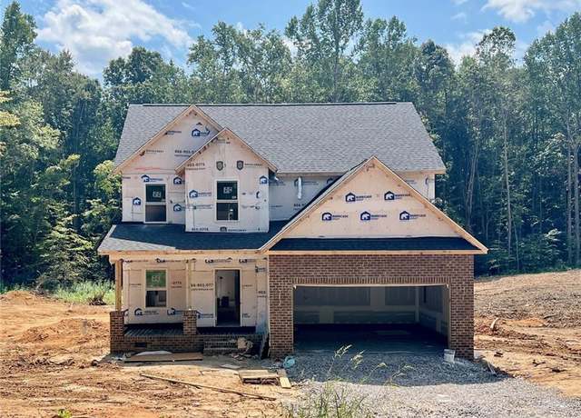 Property at 6049 Frye Bridge Rd, Clemmons, NC 27012, 4 beds, 2.5 baths