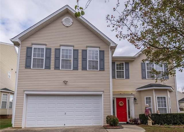 Property at 2755 Amesbury Rd, Winston-salem, NC 27103, 4 beds, 2.5 baths