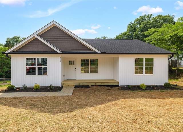 Property at 915 Lincoln St, Eden, NC 27288, 3 beds, 2 baths