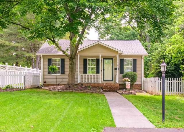 Property at 1229 Martin St, Winston-salem, NC 27103, 3 beds, 2 baths