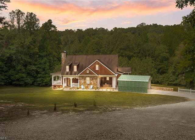 Property at 5752 Davis Rd, Walkertown, NC 27051, 3 beds, 3.5 baths