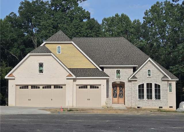 Property at 2844 Saint Giles Ct, High Point, NC 27262, 4 beds, 4 baths