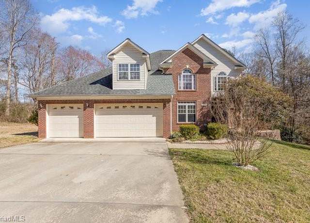 Property at 187 Pinnix Dr, Lexington, NC 27295, 3 beds, 4.5 baths