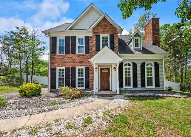 Property at 1804 Larkhill Ct, Kernersville, NC 27284, 3 beds, 3 baths