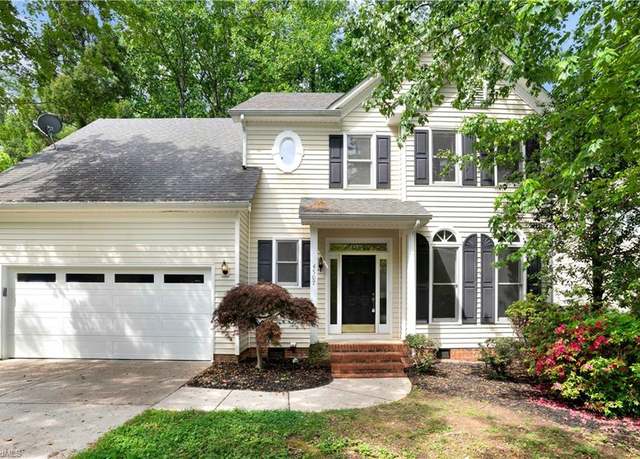 Property at 4507 Brandt Ridge Dr, Greensboro, NC 27455, 4 beds, 2.5 baths