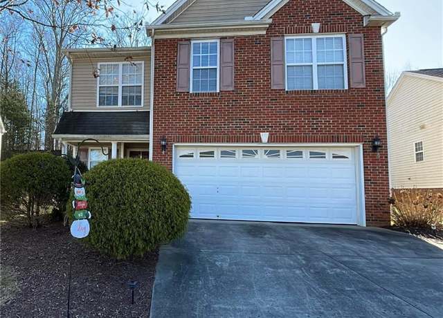 Property at 986 Peachtree Meadows Cir, Kernersville, NC 27284, 3 beds, 2.5 baths