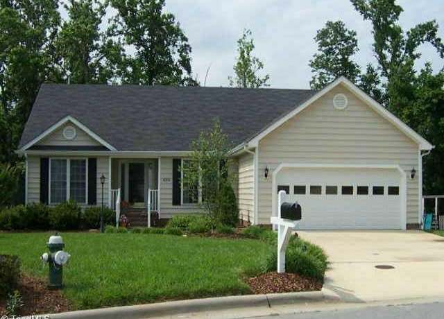Property at 4210 Berwyn Ct, Greensboro, NC 27407, 3 beds, 2 baths