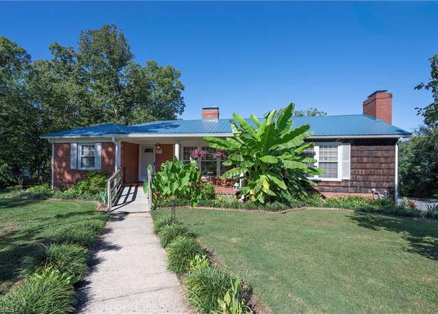 Property at 502 Pennington Ave, Thomasville, NC 27360, 3 beds, 2 baths