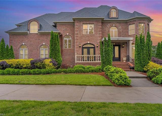 Property at 503 Bluff School Rd, Kernersville, NC 27284, 5 beds, 4.5 baths