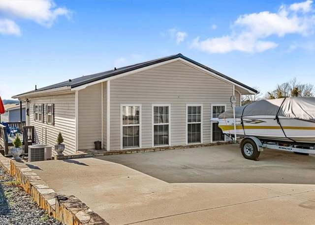 Property at 102 Scenic View Ln, New London, NC 27306, 2 beds, 1 bath