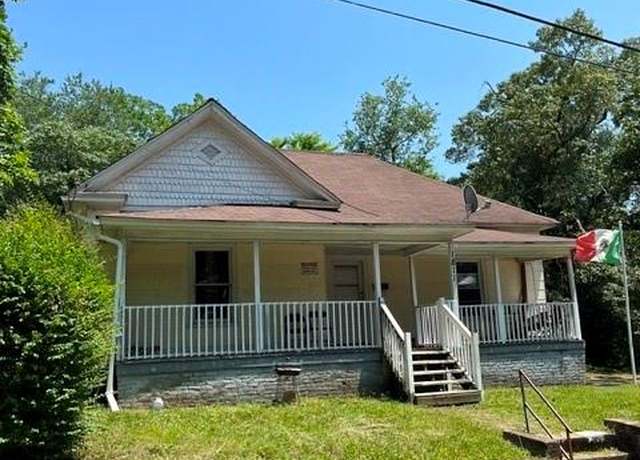 Property at 1811 Lomond St, Winston-salem, NC 27127, 2 beds, 2 baths