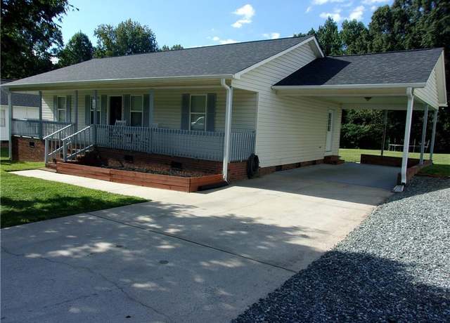 Property at 190 Rebecca Dr, Thomasville, NC 27360, 3 beds, 2 baths