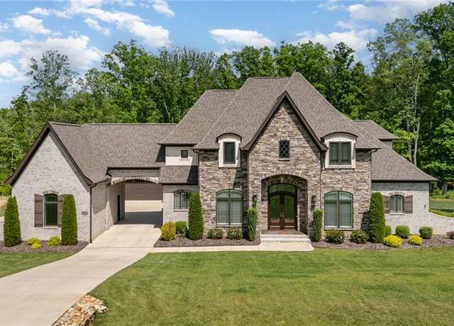 Property at 7822 Neugent Dr, Kernersville, NC 27284, 4 beds, 3.5 baths