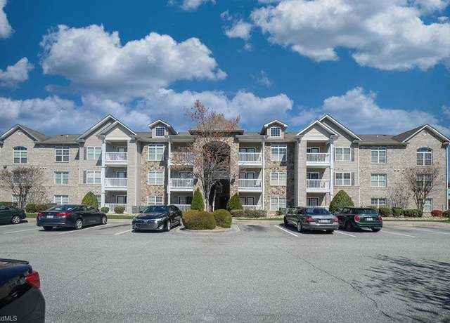 Property at 7102 W Friendly Ave #110, Greensboro, NC 27410, 1 bed, 1 bath